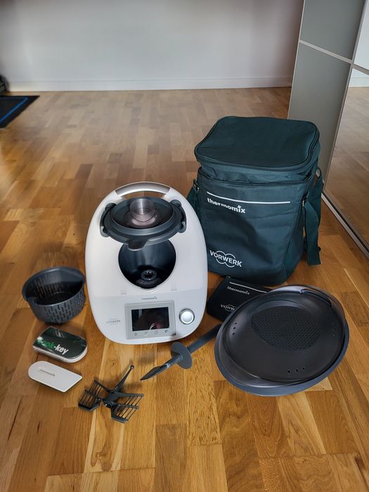 Vorwerk Thermomix TM5 bez naczynia