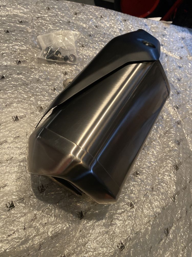 Kawasaki ZX-10R 2016/2020 Nowy Wydech Oryginalny Seryjny zx10r N76