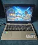 Laptop Asus X555L