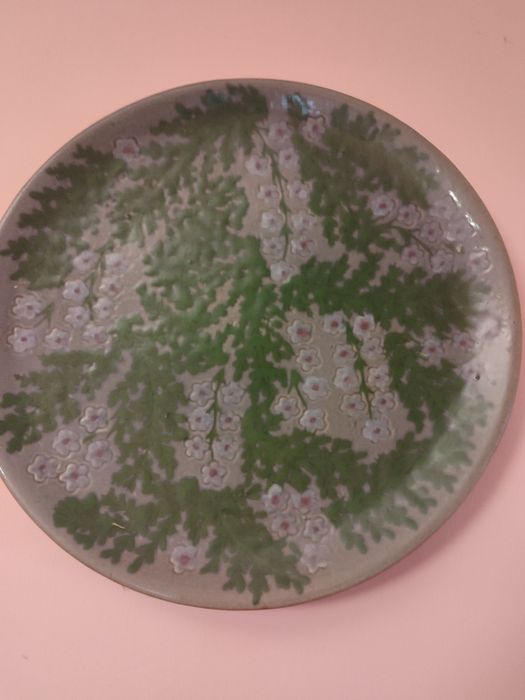 Продам тарілки настінні, кераміка.