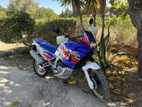 Honda Africa Twin 750 rd07