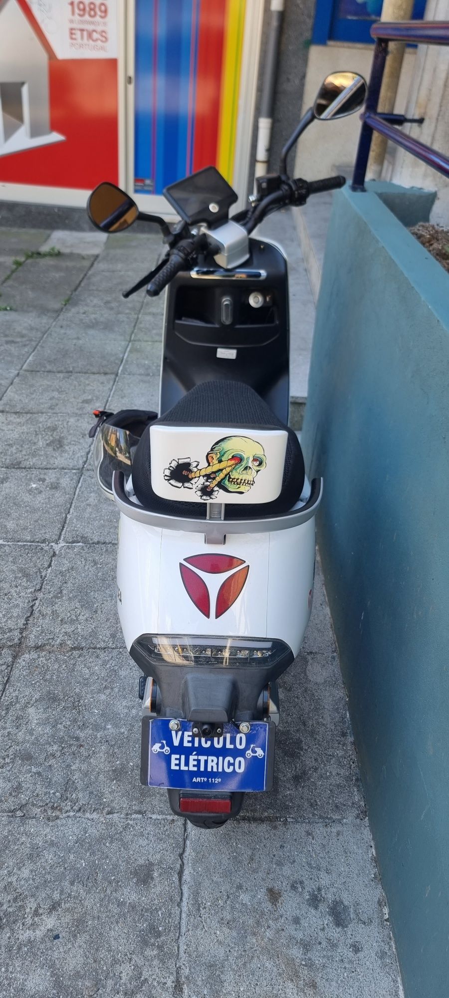 Vendo moto elétrica