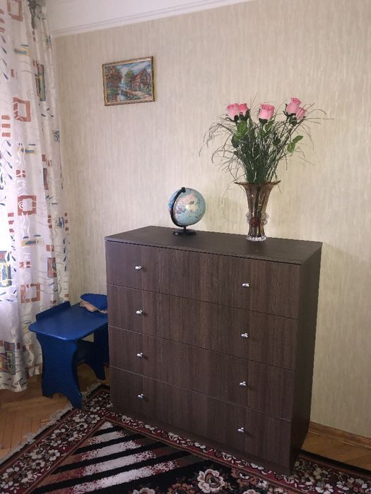 комната в 2к.кв., мебель, техника, пешком м.Академгородок, Житомирская