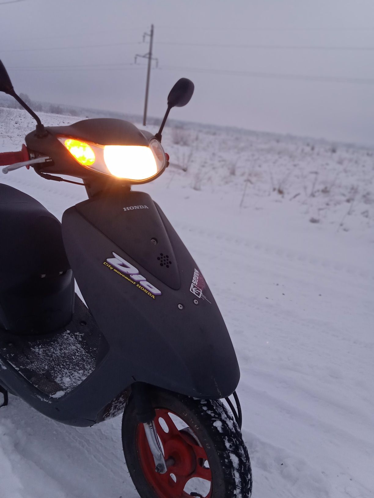 Скутер , Honda Dio 62