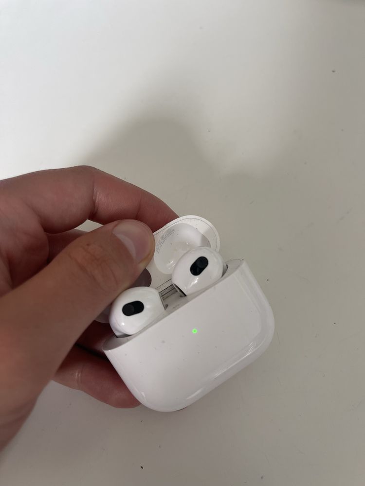 Airpods 3 używane