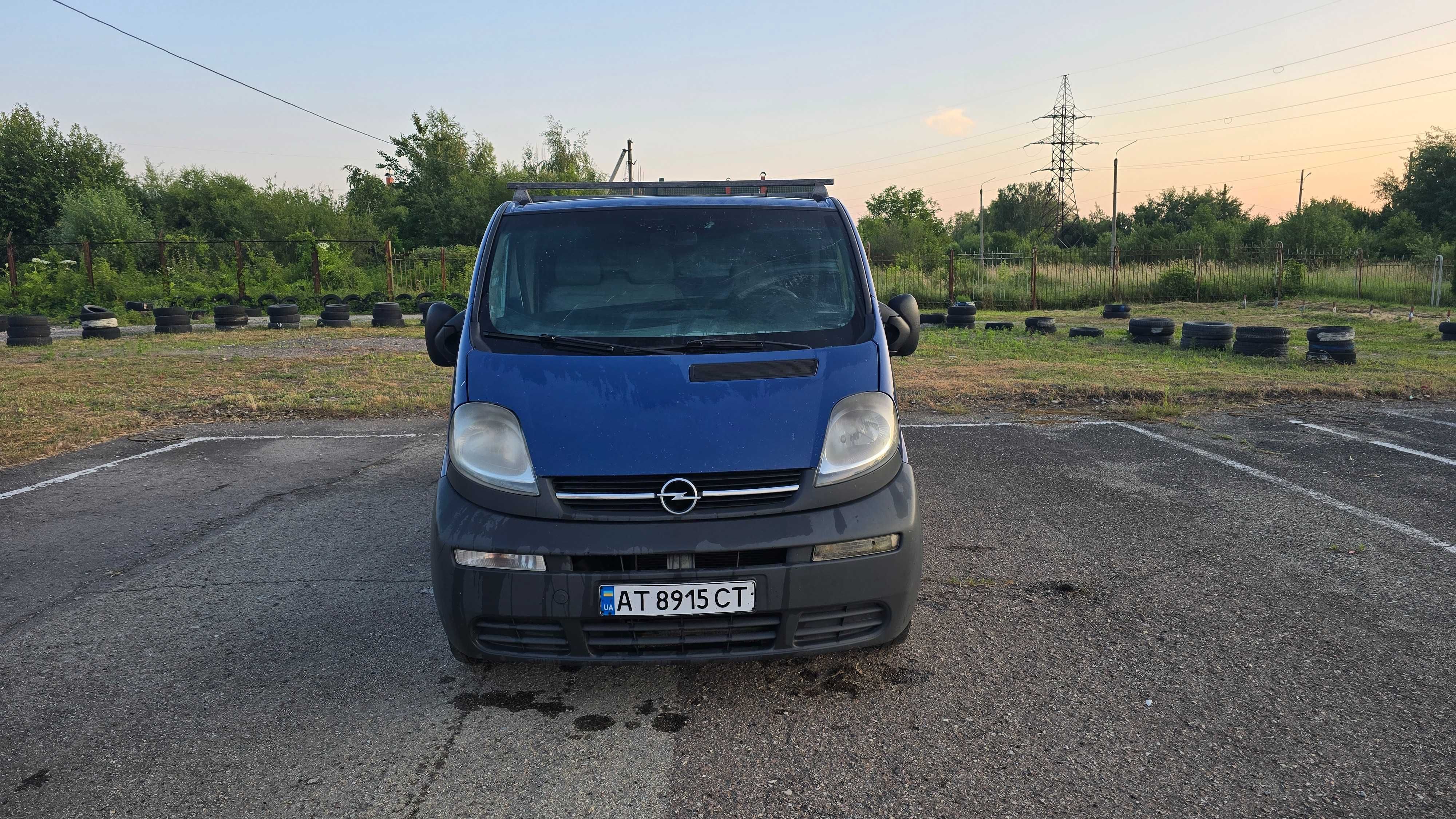 Opel Vivaro 1.9 2006р. Груз  (100 к.с.)