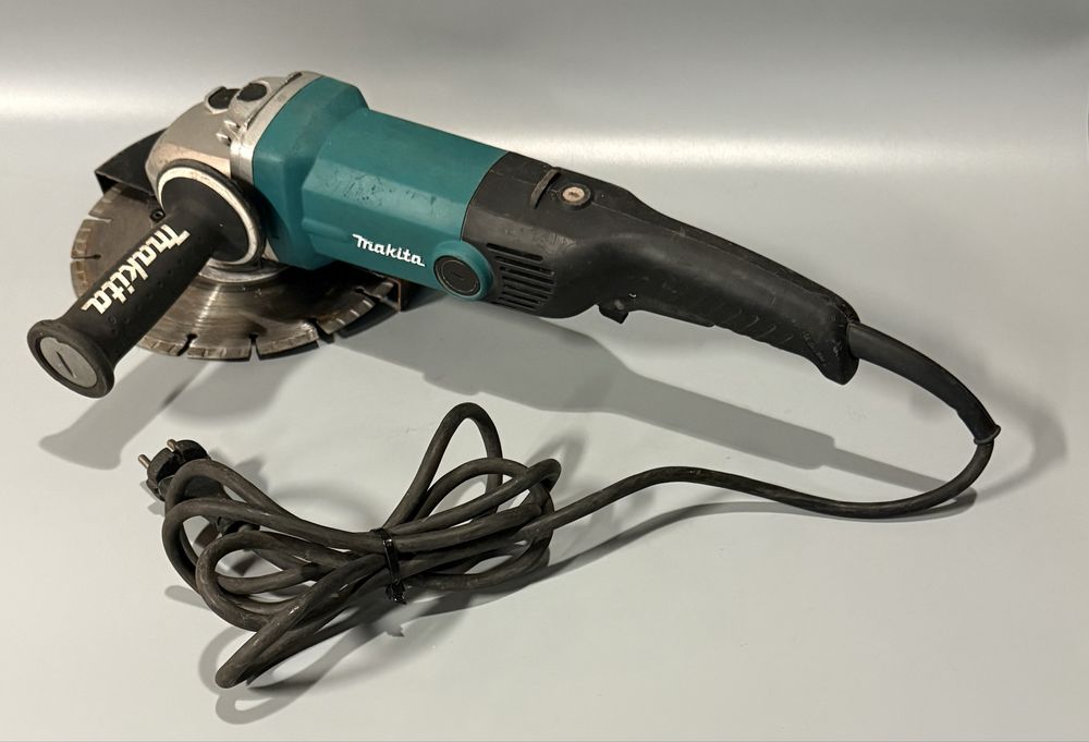 Szlifierka kątowa Makita GA9012C 230mm + Box sprawna, zadbana Polecam