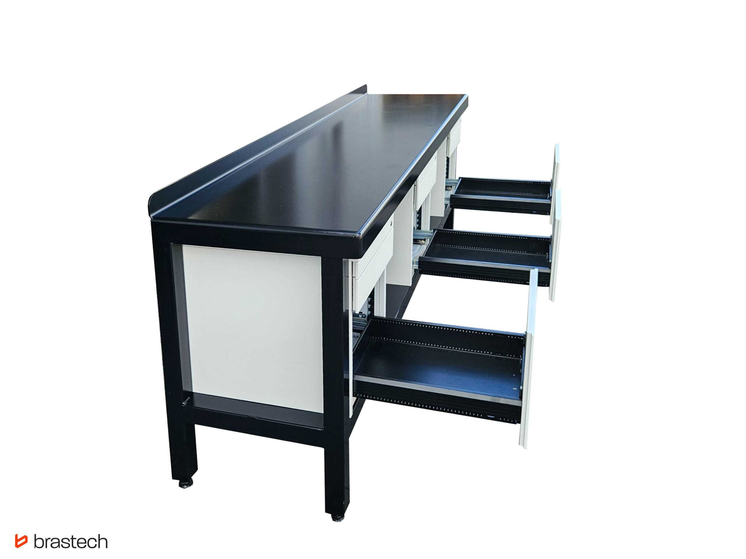 Stół warsztatowy 90 x 232 x 61,5 cm Blat stalowy 5 mm, waga 220 kg
