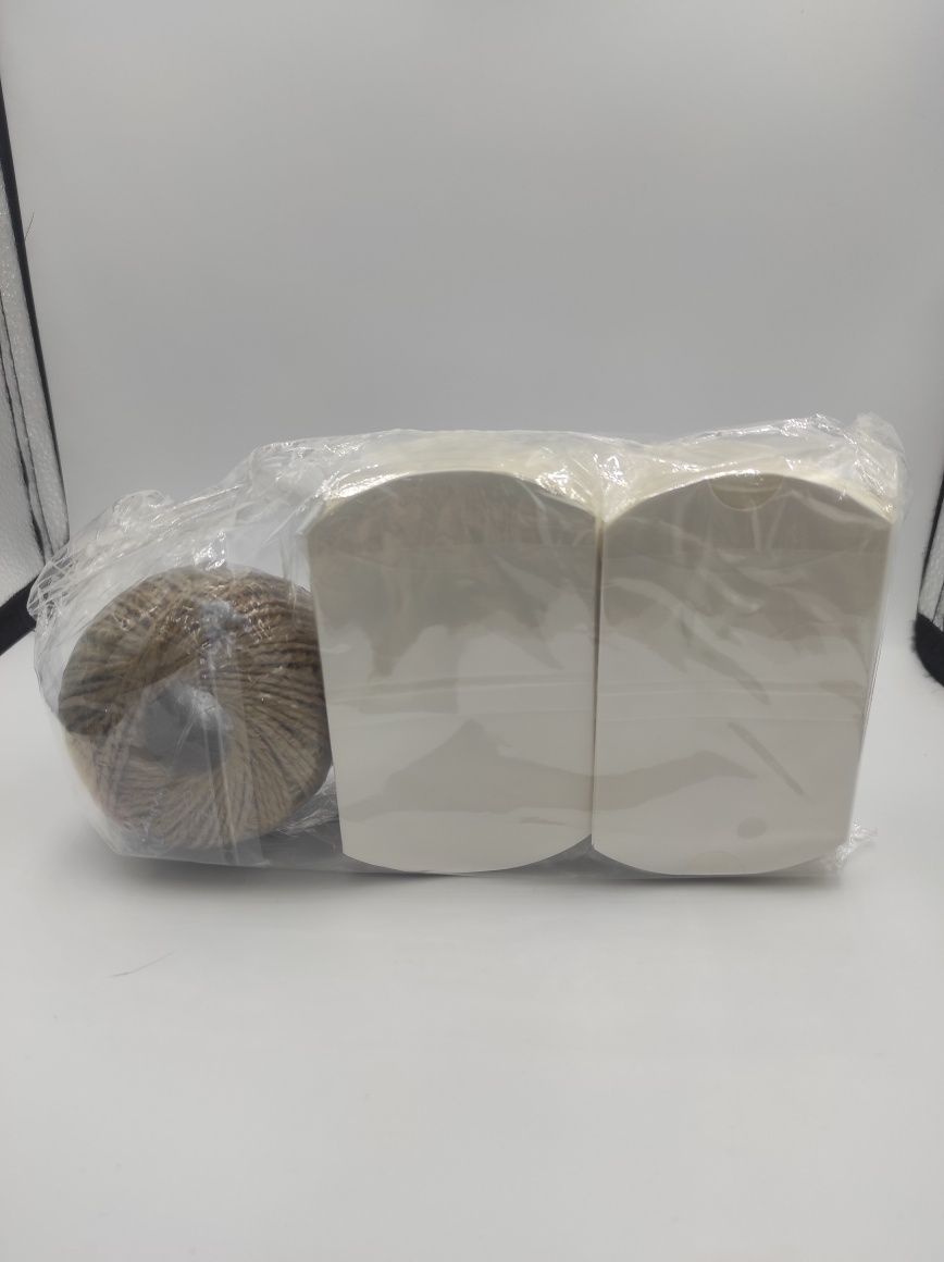 NOWE Opakowania na podziękowania 100szt. kartonowe białe 7x9cm sznurek