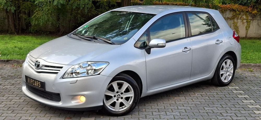 Toyota Auris Vipcars 1.6 132KM LIFT Serwis ASO Parktronic Grzane Fotele Zadbana