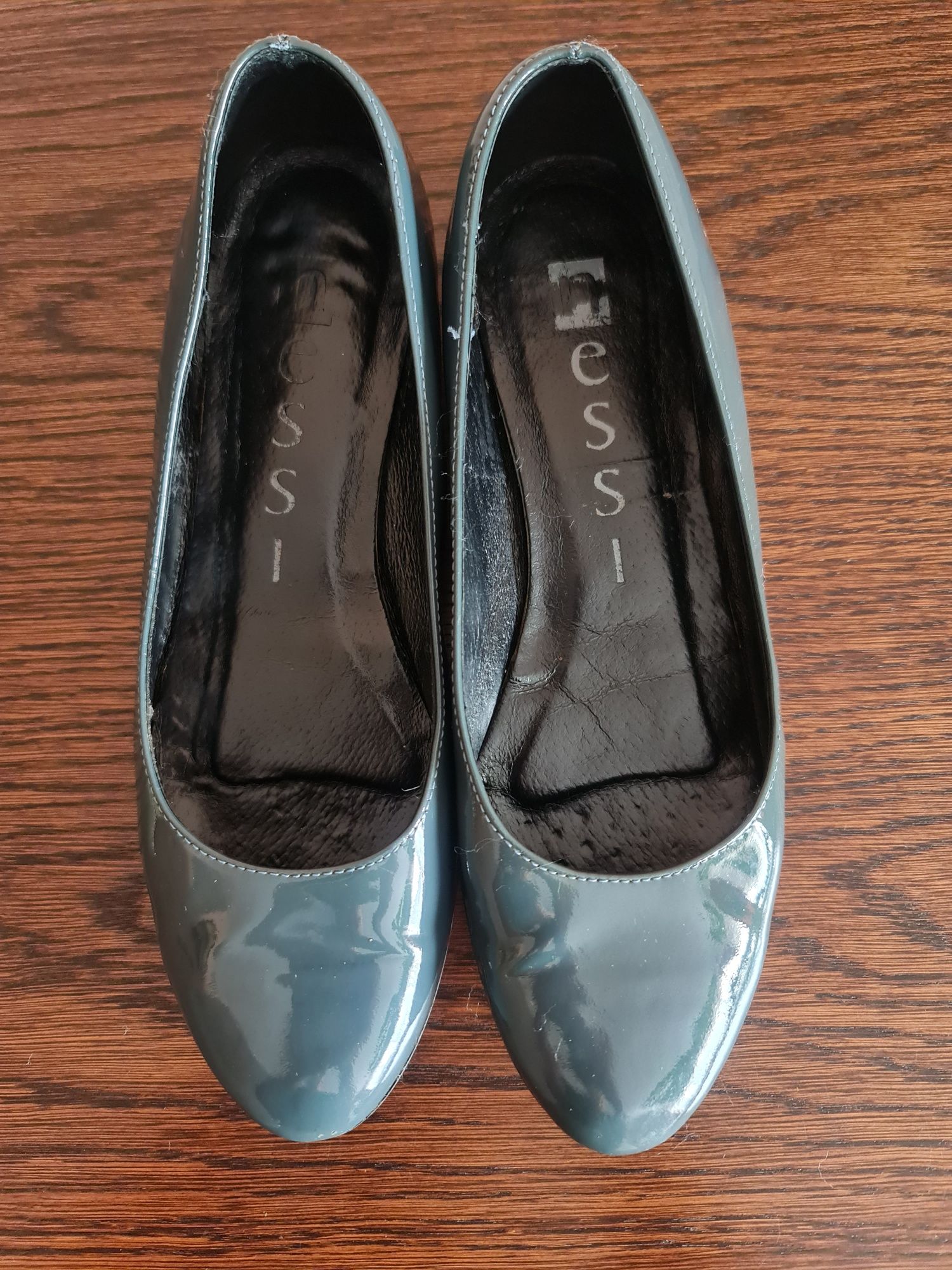 Buty damskie Nessi czółenka skóra naturalna lakierowana skórzane