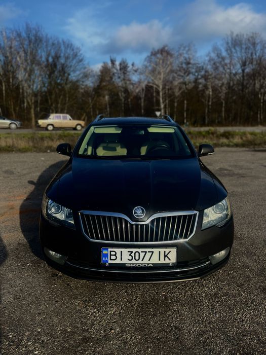 Продається Skoda SuperB 2013 року