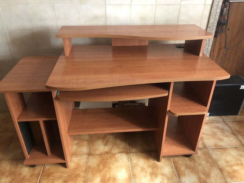 Secretária + cadeira