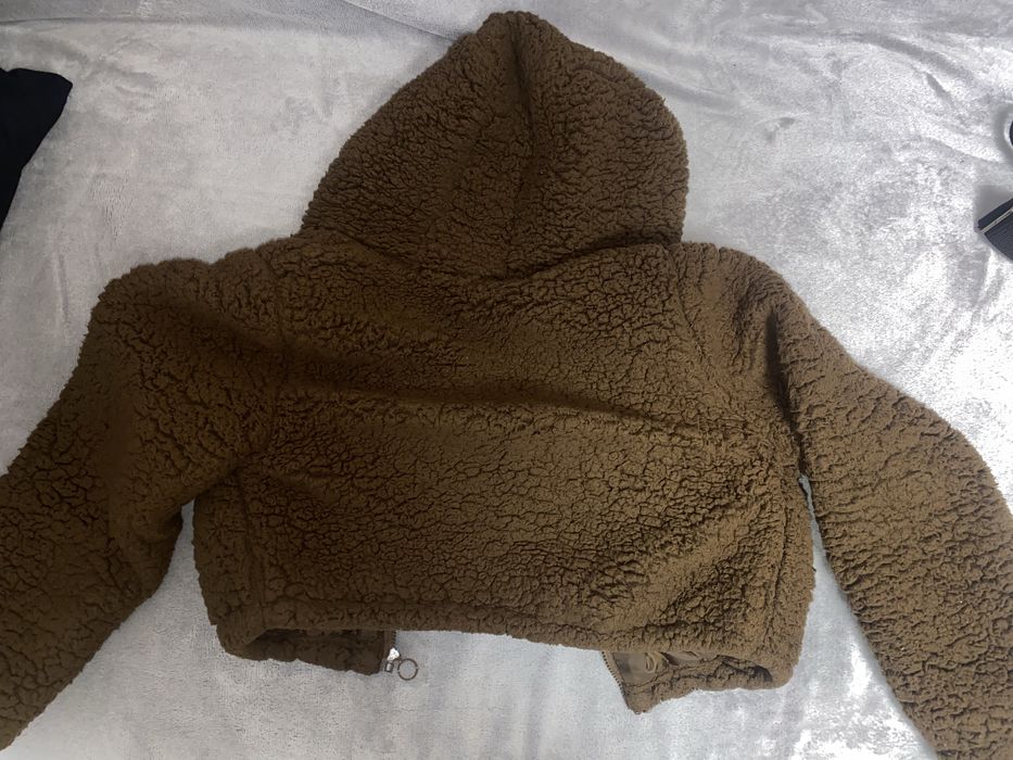 Продам шубку New look