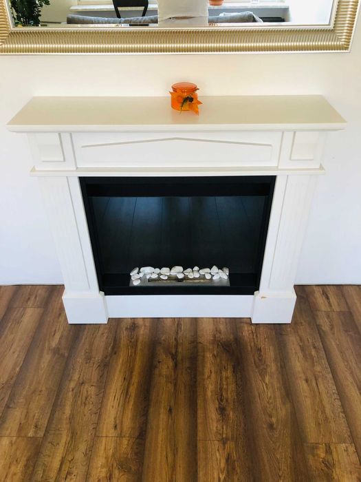 Biokominek portalowy Koloseum Werona z szybą biały mat