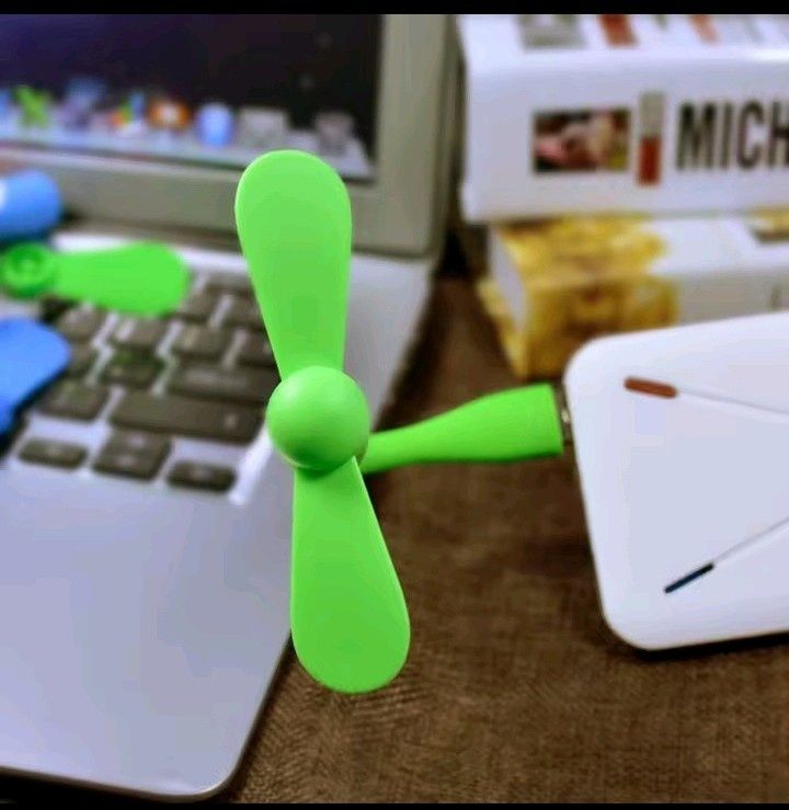 USB-вентилятор работает от Power Bank