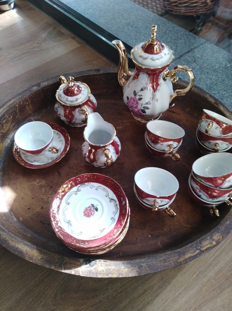 Conjuntos de chá e café semi novos