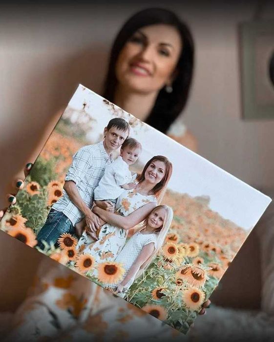 Яркие картины на холсте сделанные по Вашим фото. Портреты на подарок.