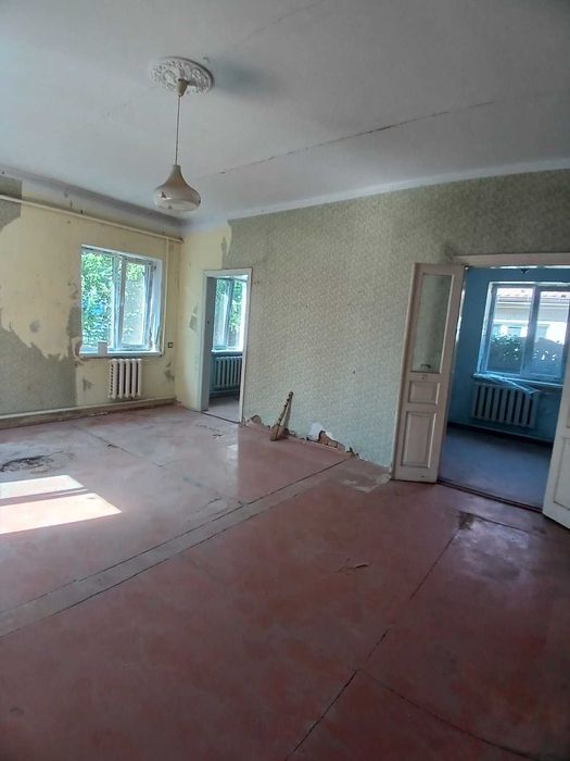 Продам будинок в Соляних  (зупинка Гвардійська)