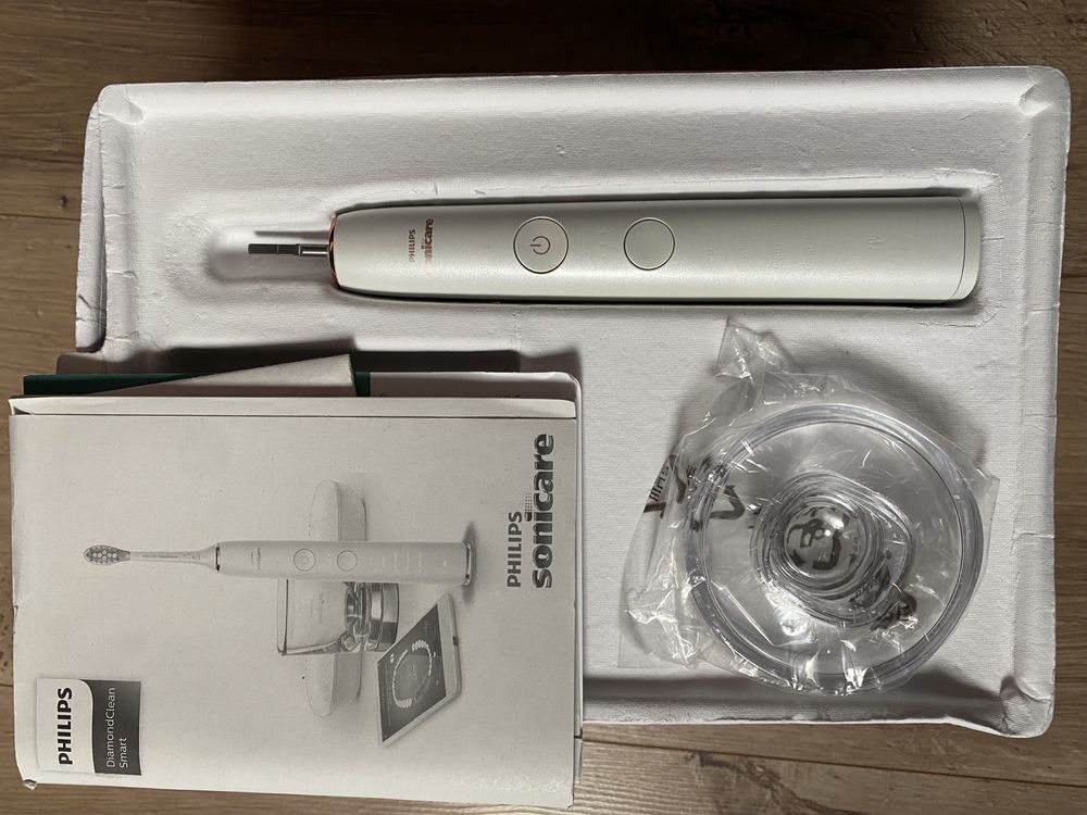 Szczoteczka soniczna PHILIPS Sonicare 9000 DiamondClean