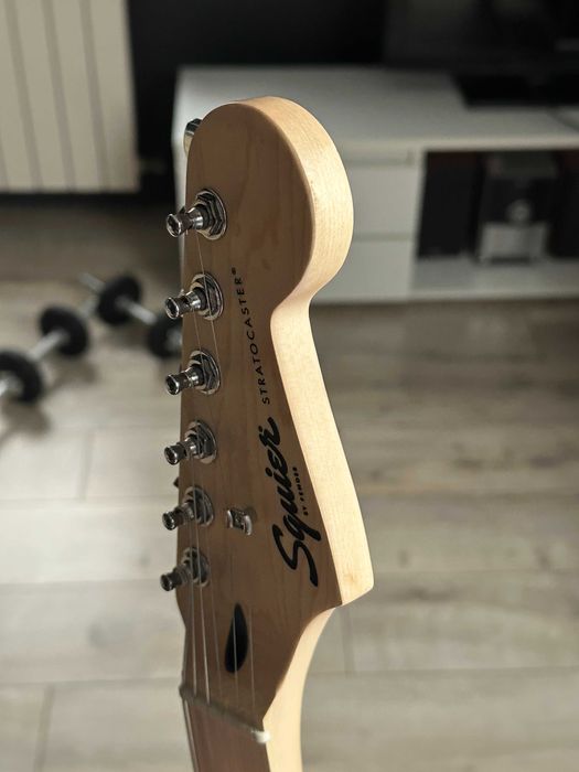 Gitara elektryczna Squier Sonic STRAT MN WPG FRD + interfejs