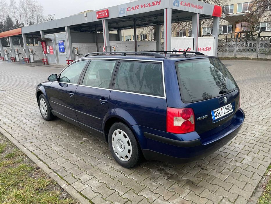 Volkswagen Passat 1.6 Benzyna 102 KM Sprawny Bez Korozji