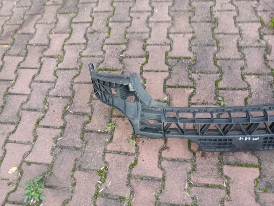Ślizg mocowanie zderzaka tylnego tył Audi A4 B7 Cabrio Kabriolet IOrg
