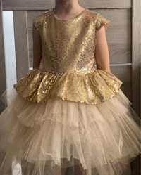Платье на девочку 5-6 лет