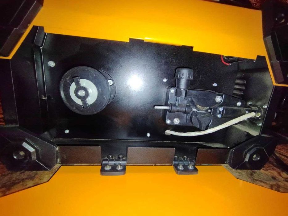 Зварювальний напівавтомат Mächtz