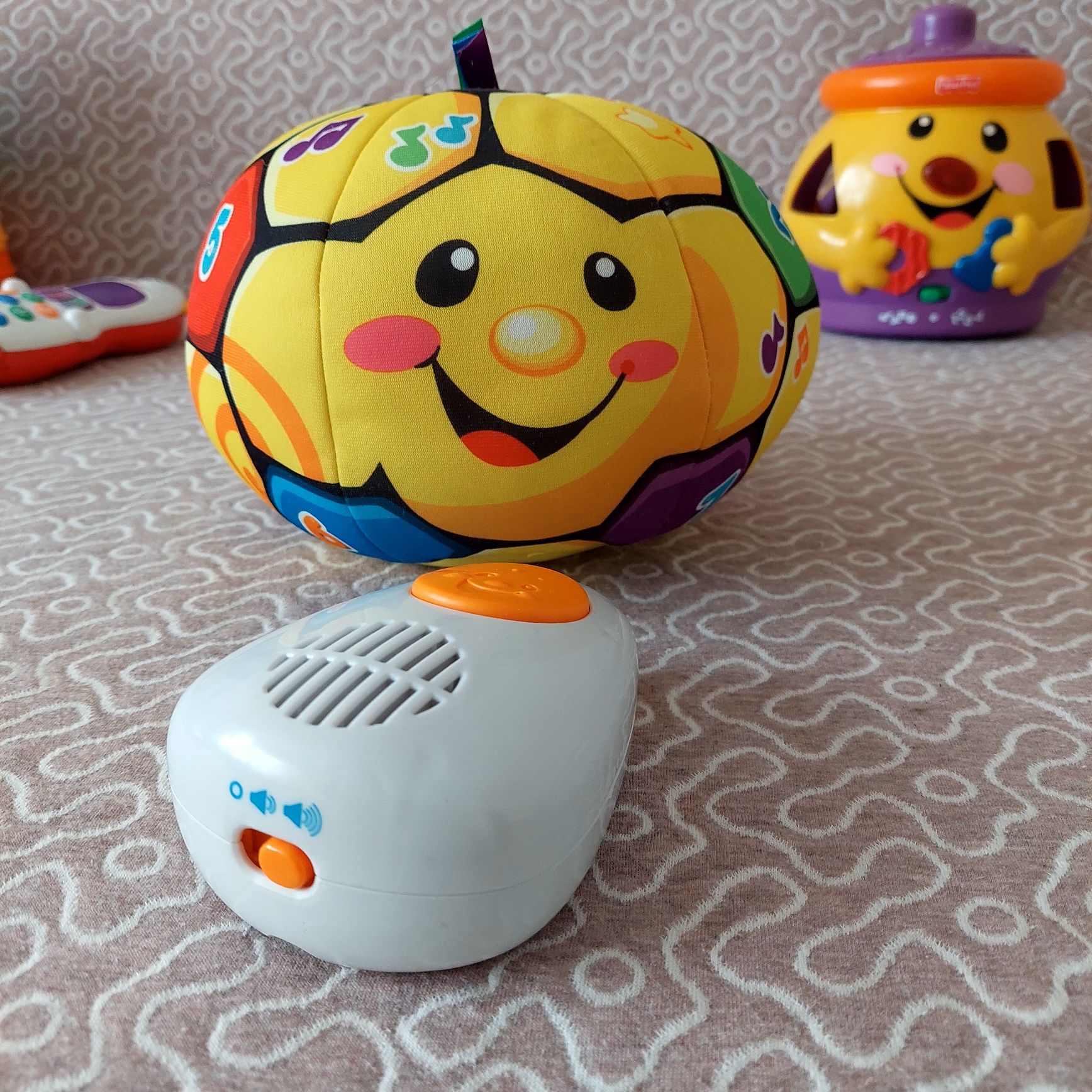 Fisher price бумбокс  пірамідка