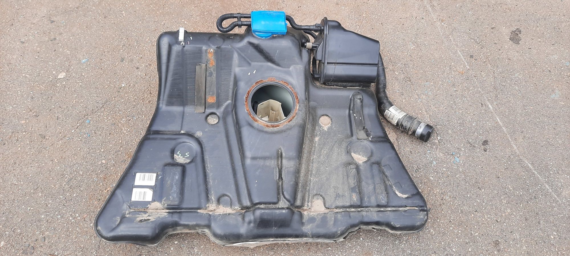 Топливный бак Opel Vectra C универсал