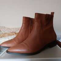 Botins em pele Lanidor