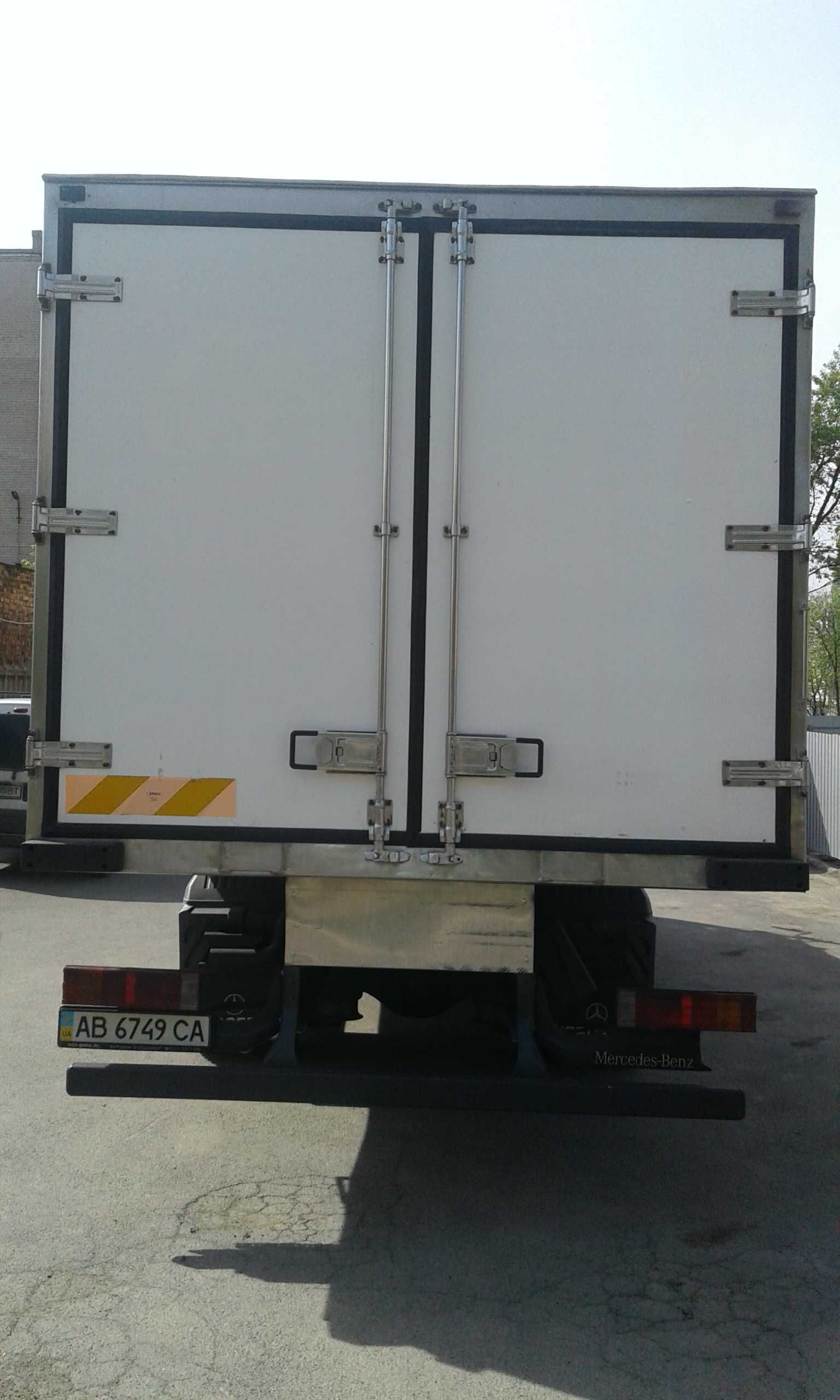 Продамо вантажний автомобіль (рефрижератор)