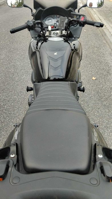Honda CBF 600 como nova