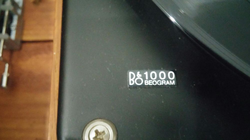 Gira Discos Beogram 1000 - Bang & Olufsen
