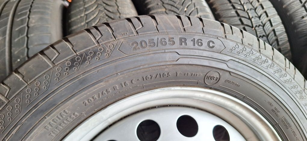 Koła do busa 5x112 Opony 205 65 R16 C Continental ContiVanContact 200
