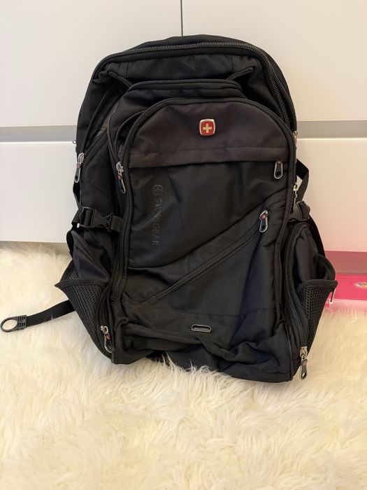 Продам рюкзак чорний