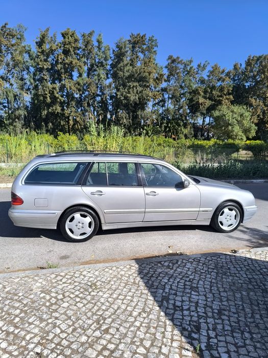 Mercedes W210 2.7 CDI com as revisões e inspeção feitas.