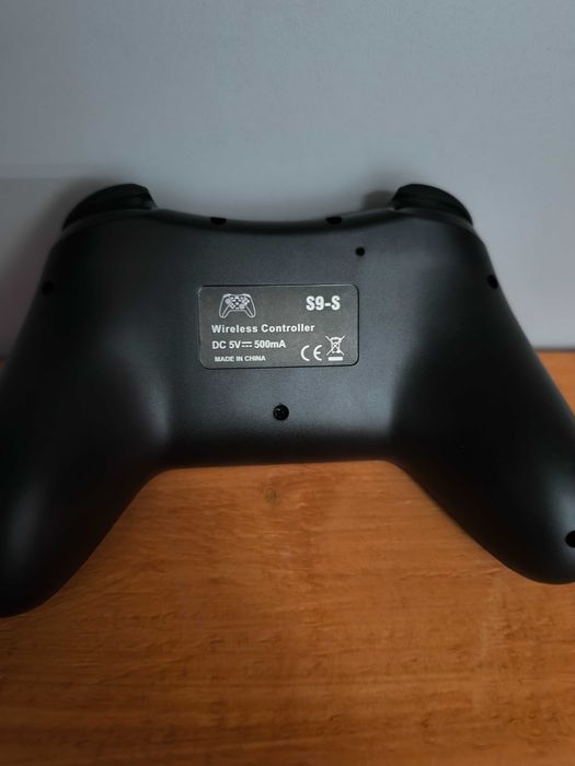 Kontroler Pad do Nintendo Switch Pro White Blu Red