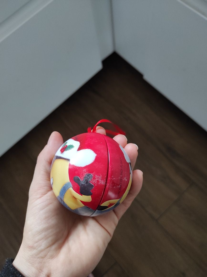 Bombka metalowa minionki