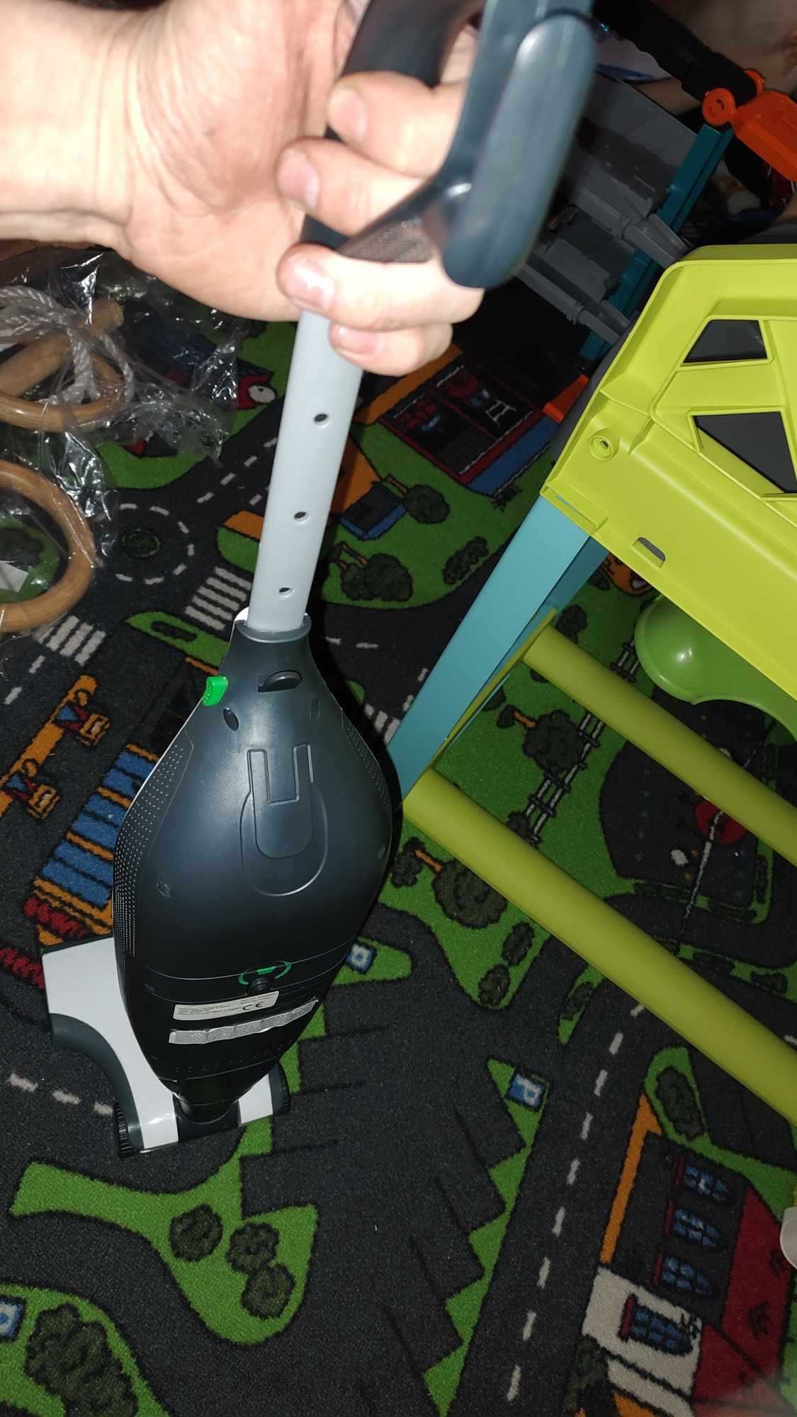Grandi Giochi GG00300 nowy odkurzacz dziecięcy Vorwerk Chochlik