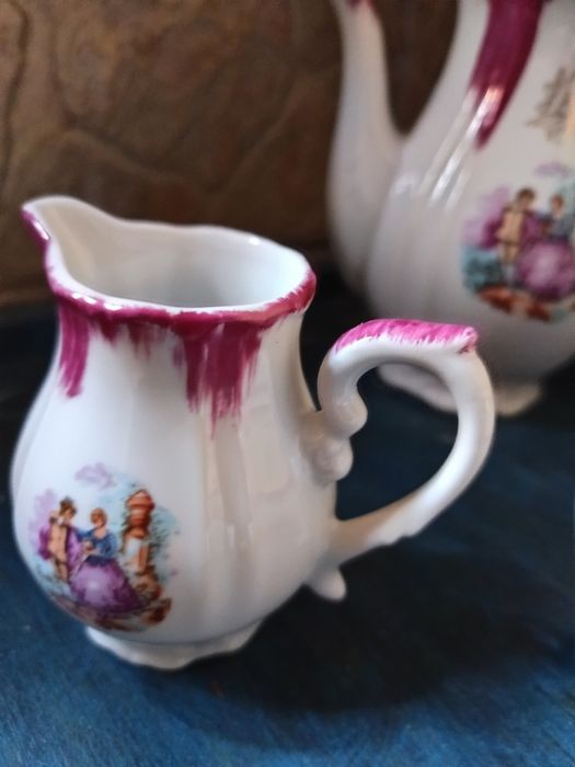 Serviço de café japonês.