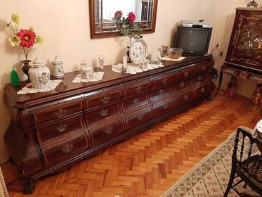 Movel de sala antiga com Cristaleira conjunto