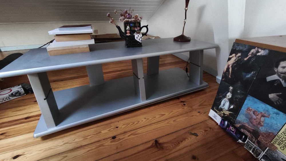 Móvel de TV Giratório - 15€ NEGOCIÁVEL