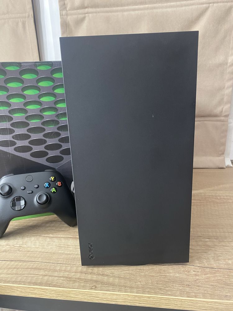 Xbox series X идеальное состояние x box series