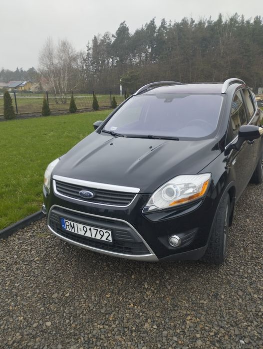 Ford kuga tytanum