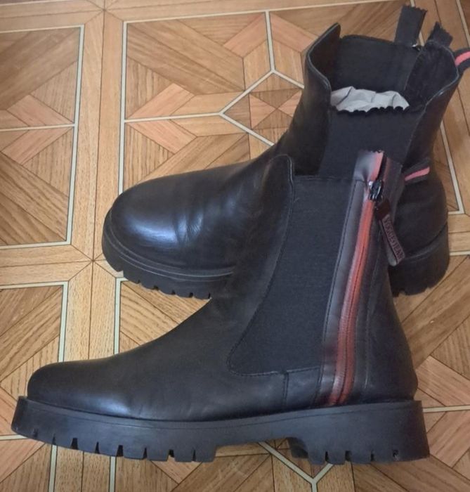 Челсі жіночі 39  розміру