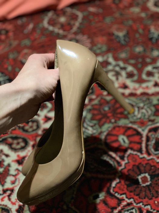 Нові туфлі Gerge