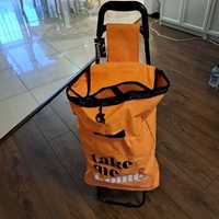 Pomarańczowy wózek na zakupy blokker