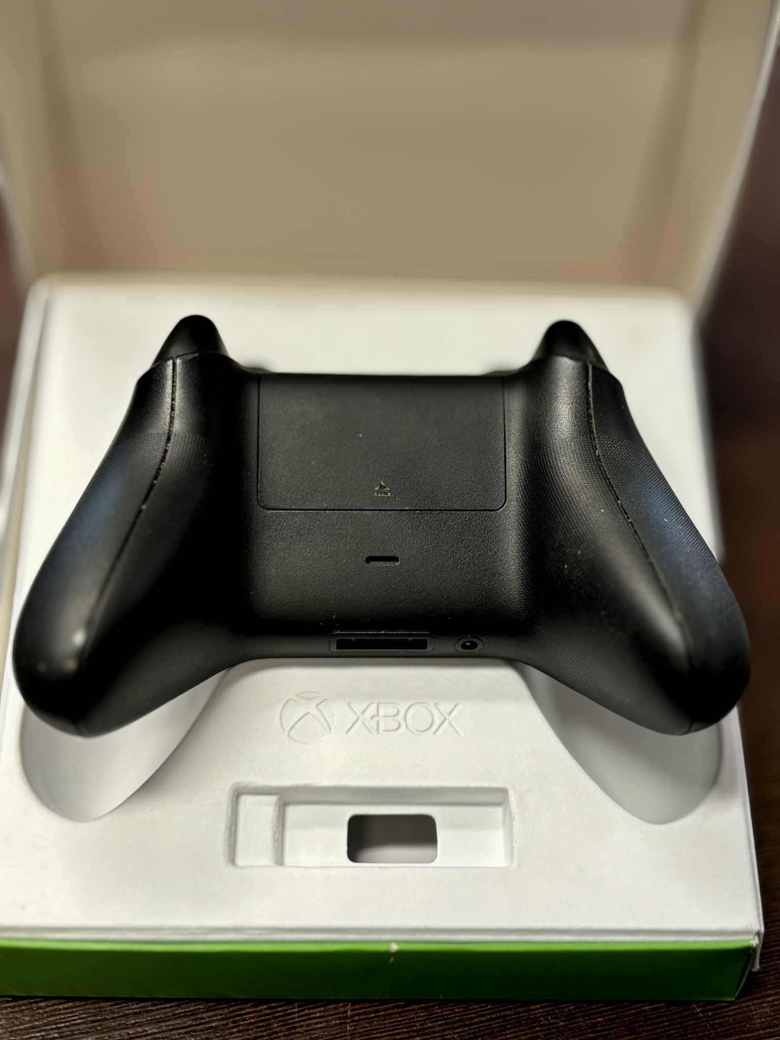 Kontroler bezprzewodowy Microsoft 1VA-00002